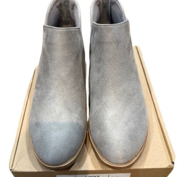 Journee Collection “Livvy” Side Split Ankle Booties with Rear Zip in Grey – Size - Picture 6 of 10